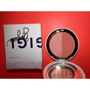 Gigi Gorgeous The Only Blush Duo Shimmer Compact with Mirror Face